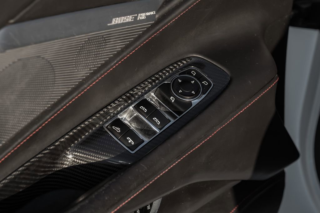 Used 2022 Chevrolet Corvette Stingray Premium Conv w/ Z51 Performance Package image 43