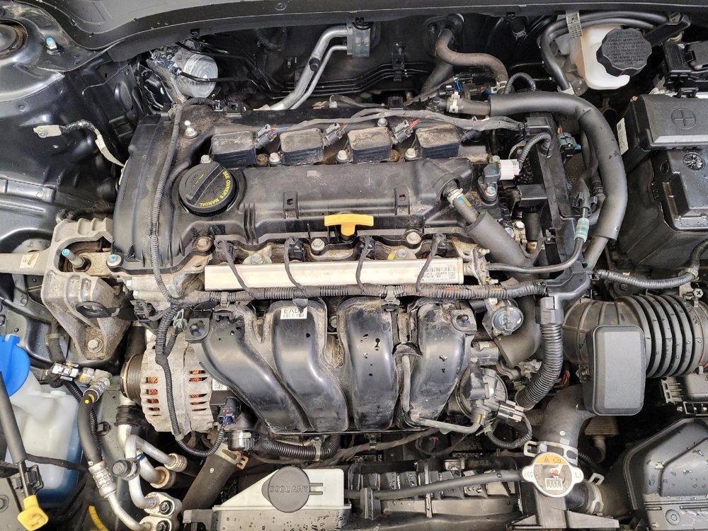 Used 2020 Kia Forte LXS FWD image 30