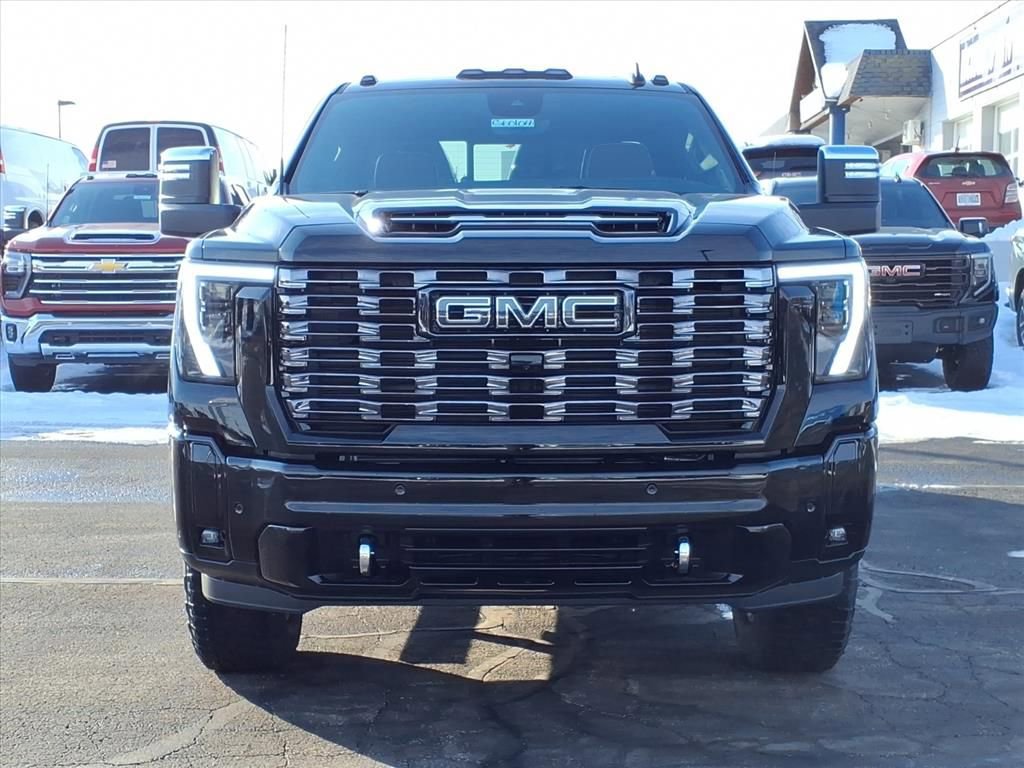 New 2026 GMC Sierra 2500 Denali Ultimate w/ Max Trailering Package image 2