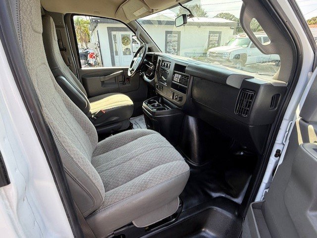 Used 2019 Chevrolet Express 3500 w/ Power Convenience Package image 19