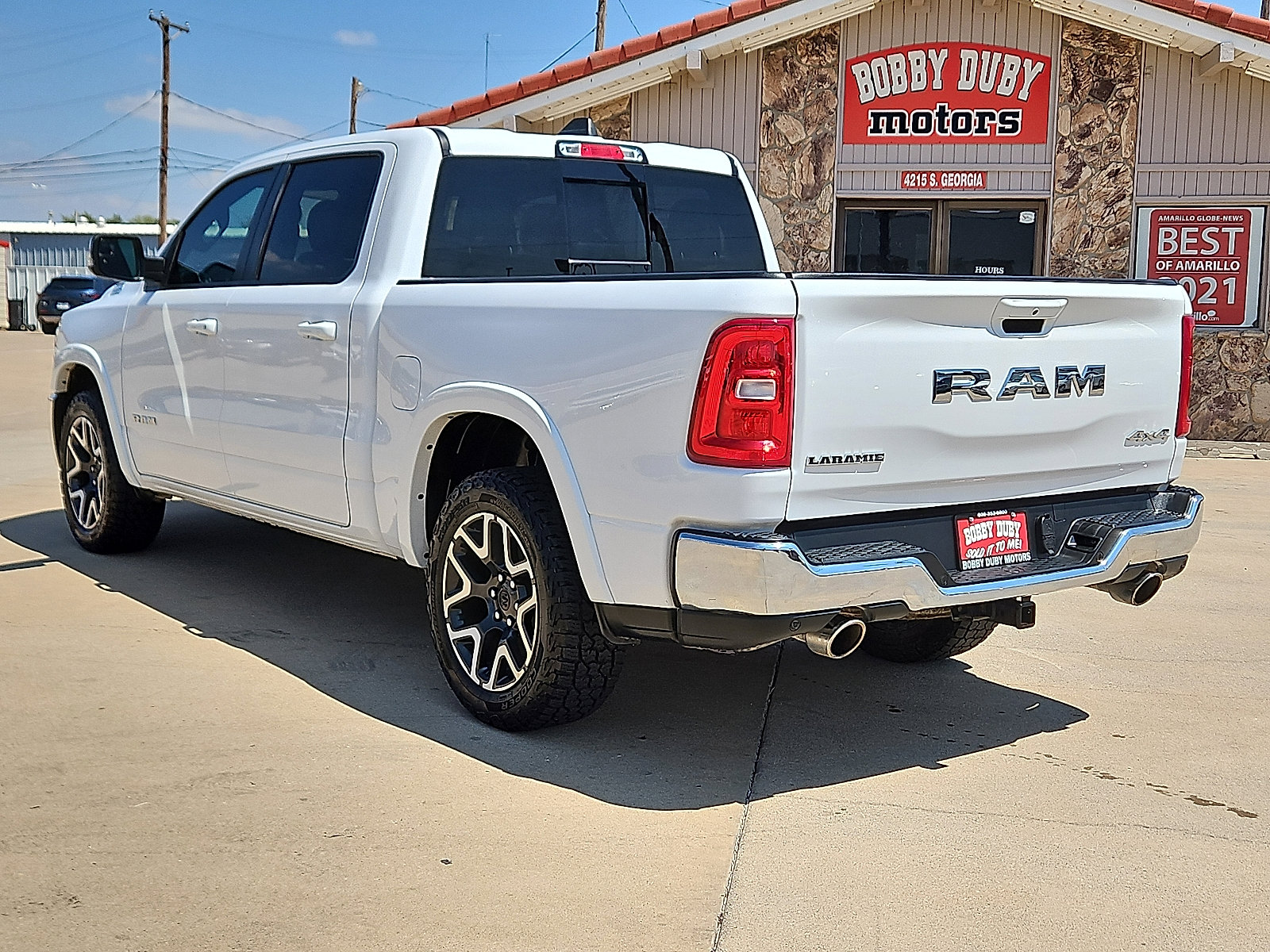 Used 2025 RAM 1500 Laramie image 2