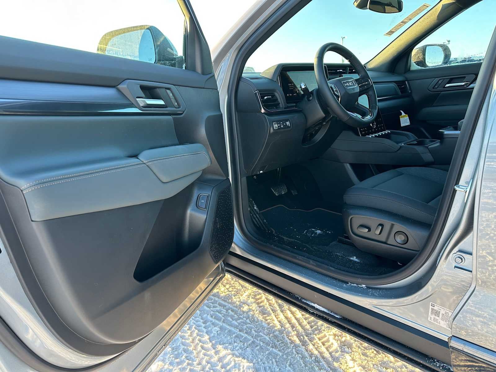 New 2026 GMC Terrain AT4 image 19