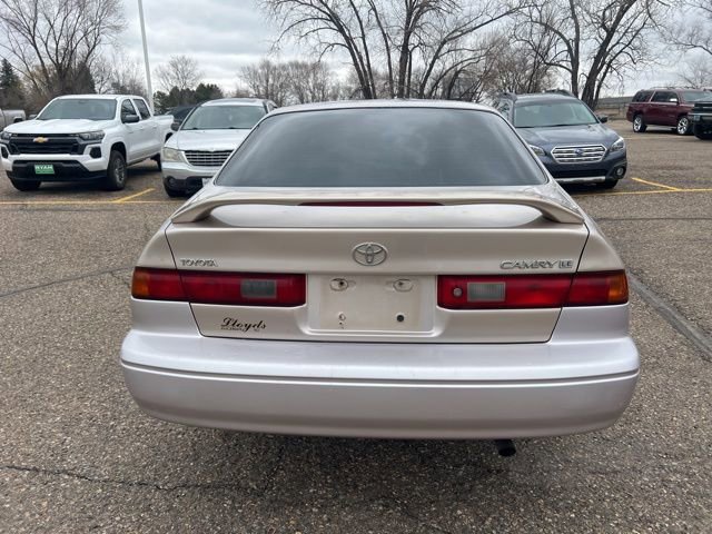 Used 1998 Toyota Camry LE FWD image 7