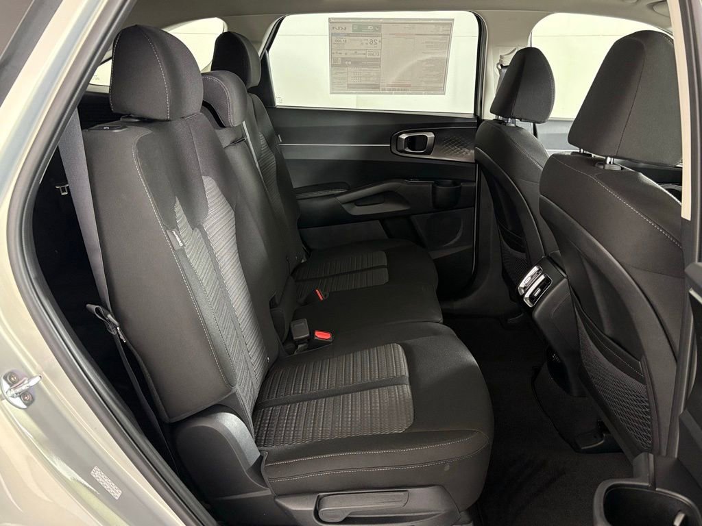 New 2026 Kia Sorento LX image 41