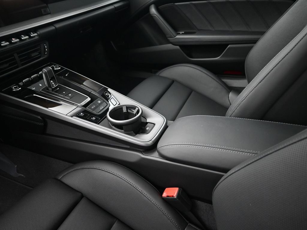 New 2026 Porsche 911 Carrera 4S image 21