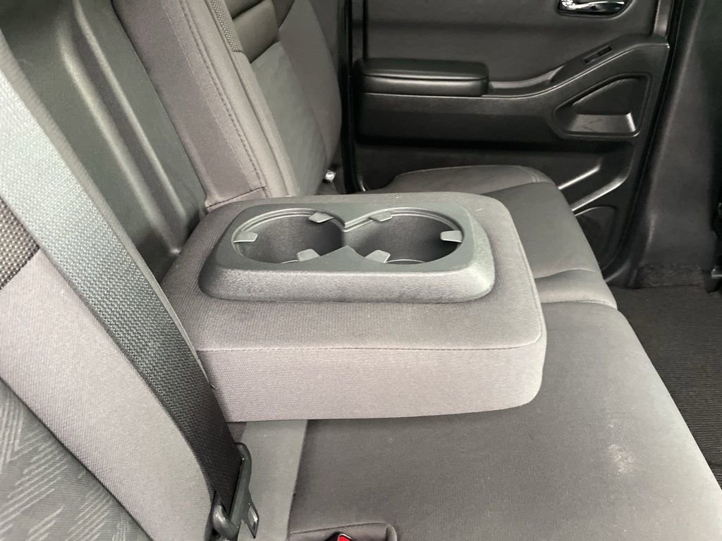 Used 2023 Nissan Frontier SV image 31