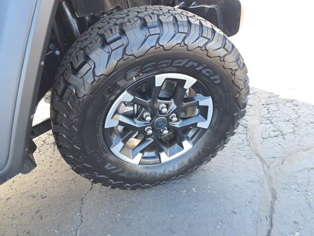 Used 2025 Jeep Wrangler Unlimited Rubicon 4xe w/ Safety Group image 57