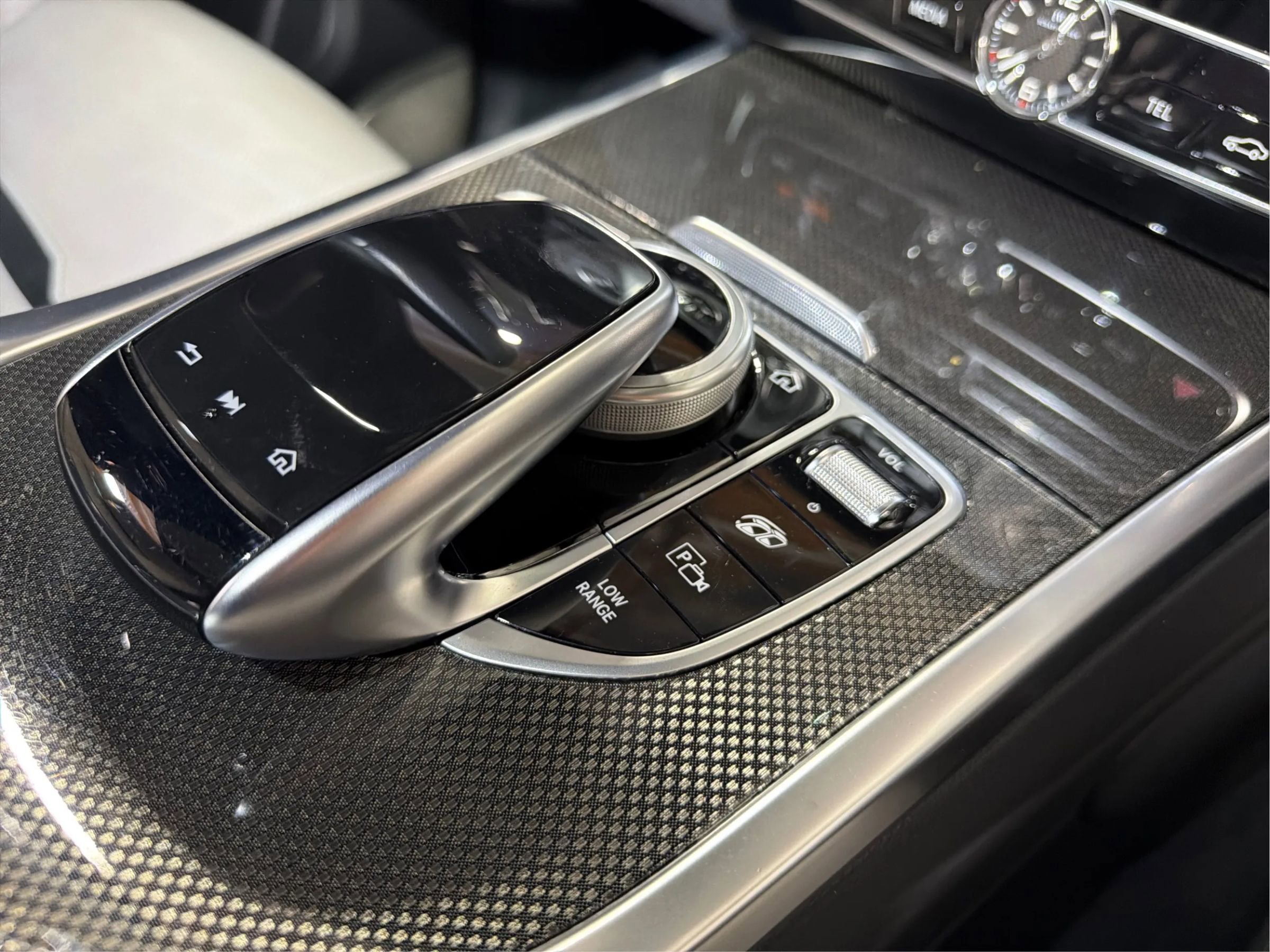 Used 2021 Mercedes-Benz G 63 AMG 4MATIC w/ G Manufaktur Interior Package image 33