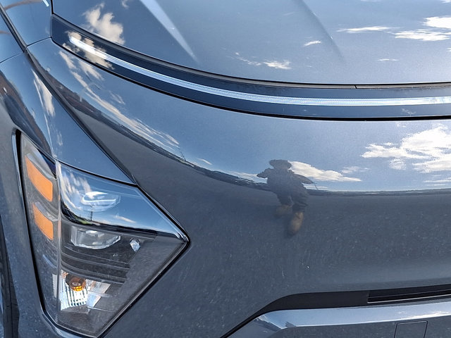 Certified 2024 Hyundai Kona SEL FWD image 9
