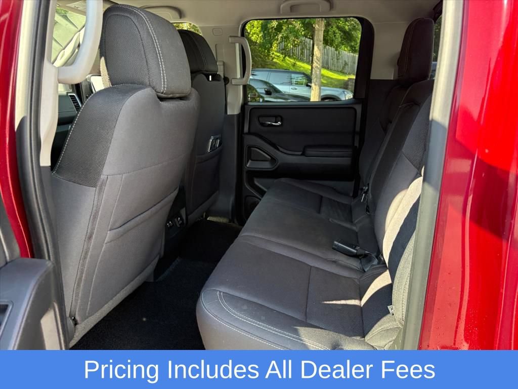 Used 2022 Nissan Frontier SV w/ Technology Package RWD image 22