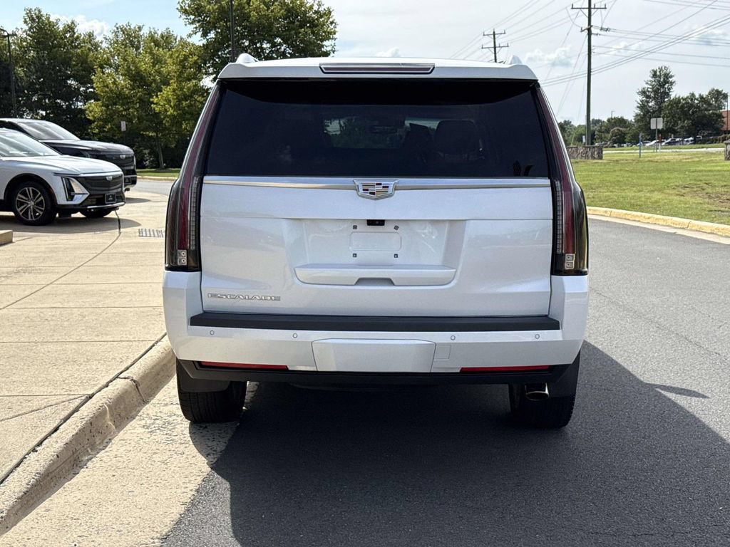 Used 2019 Cadillac Escalade Premium Luxury AWD/4WD image 24