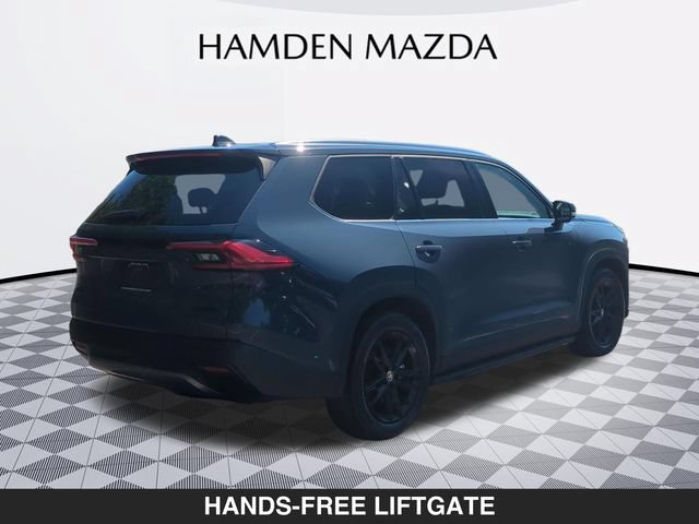 Used 2024 Toyota Grand Highlander AWD image 3