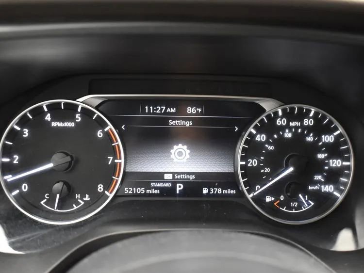 Used 2023 Nissan Rogue SV image 28