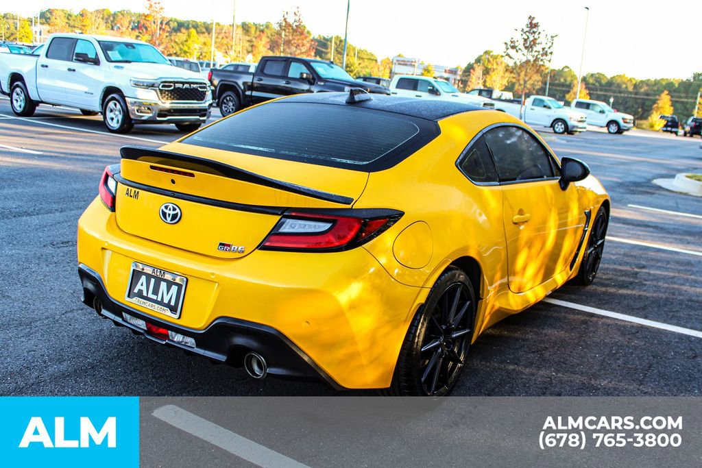 Used 2022 Toyota GR86 Premium w/ ALL Weather Mat Package (TMS) image 6