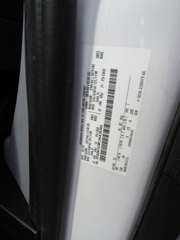 Used 2018 Ford Transit 150 XLT image 30