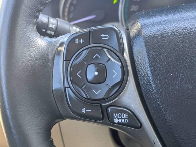 Used 2013 Toyota Venza XLE w/ XLE Premium Pkg AWD/4WD image 25