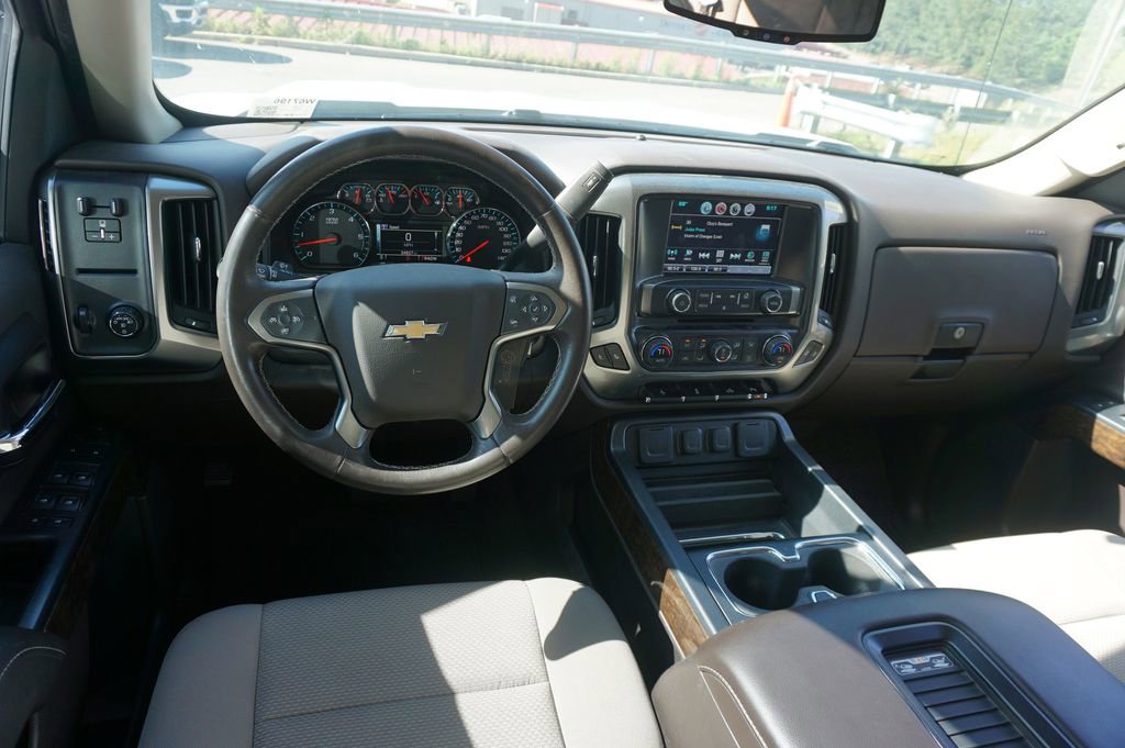 Used 2016 Chevrolet Silverado 1500 LT w/ All Star Edition RWD image 5