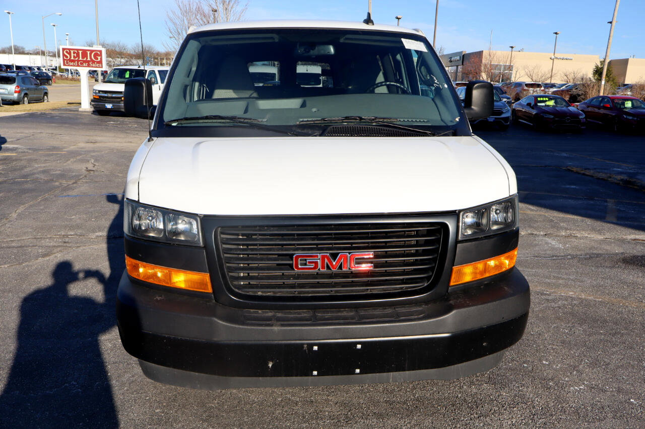 Used 2023 GMC Savana 3500 LS image 2
