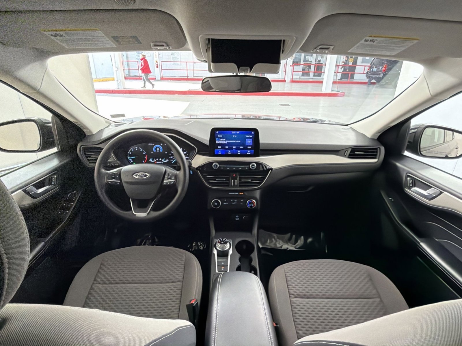 Used 2021 Ford Escape SE image 23