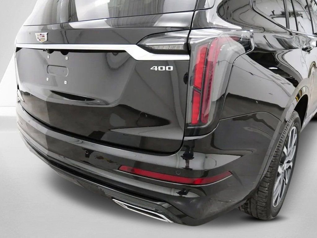 Used 2023 Cadillac XT6 Sport w/ Platinum Package AWD/4WD image 9