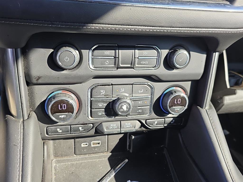 Used 2021 Chevrolet Tahoe Z71 image 13