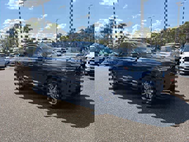 Used 2025 Acura MDX SH-AWD image 11