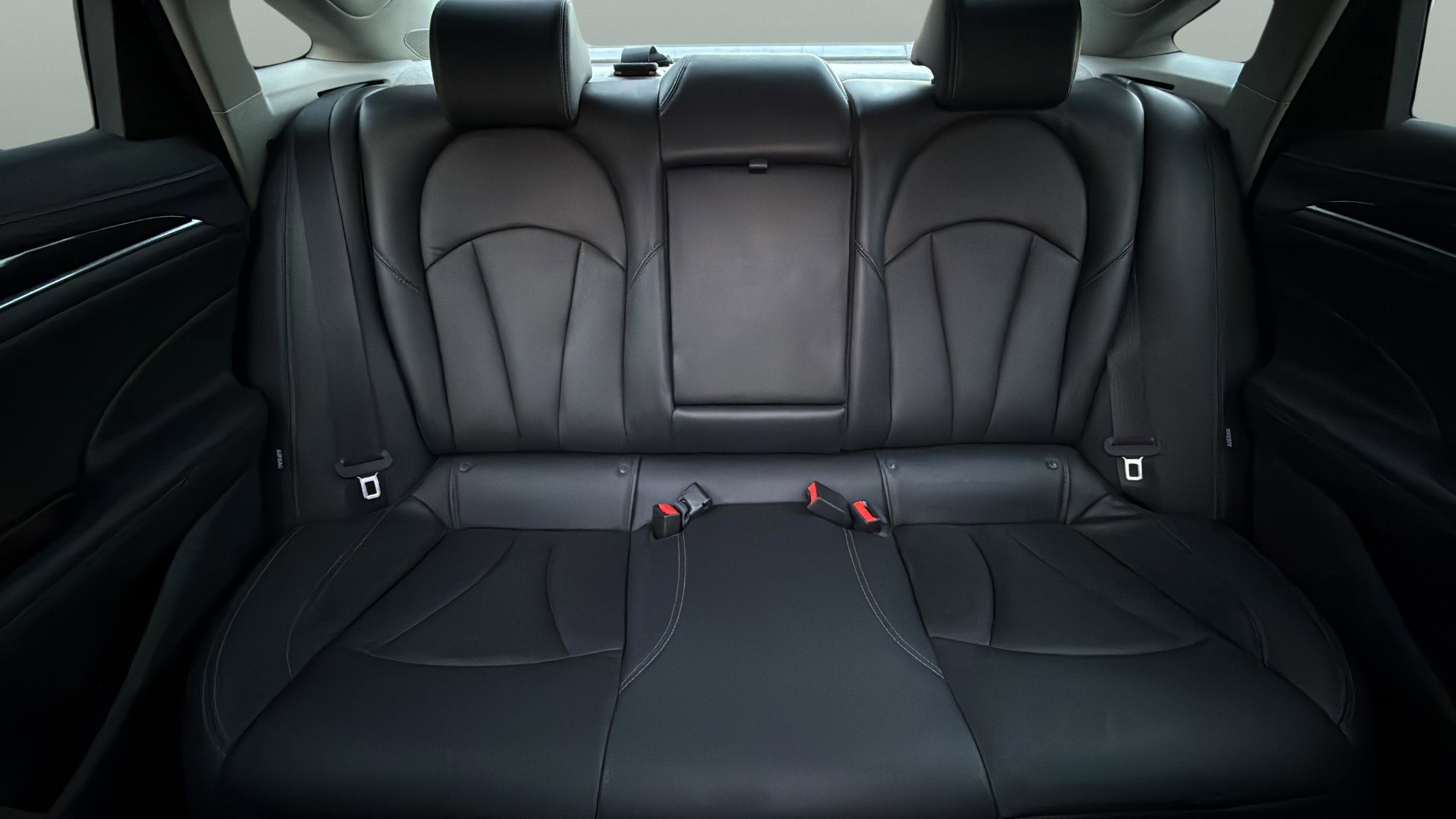 Used 2017 Buick LaCrosse Essence w/ Sun and Shade Package image 36