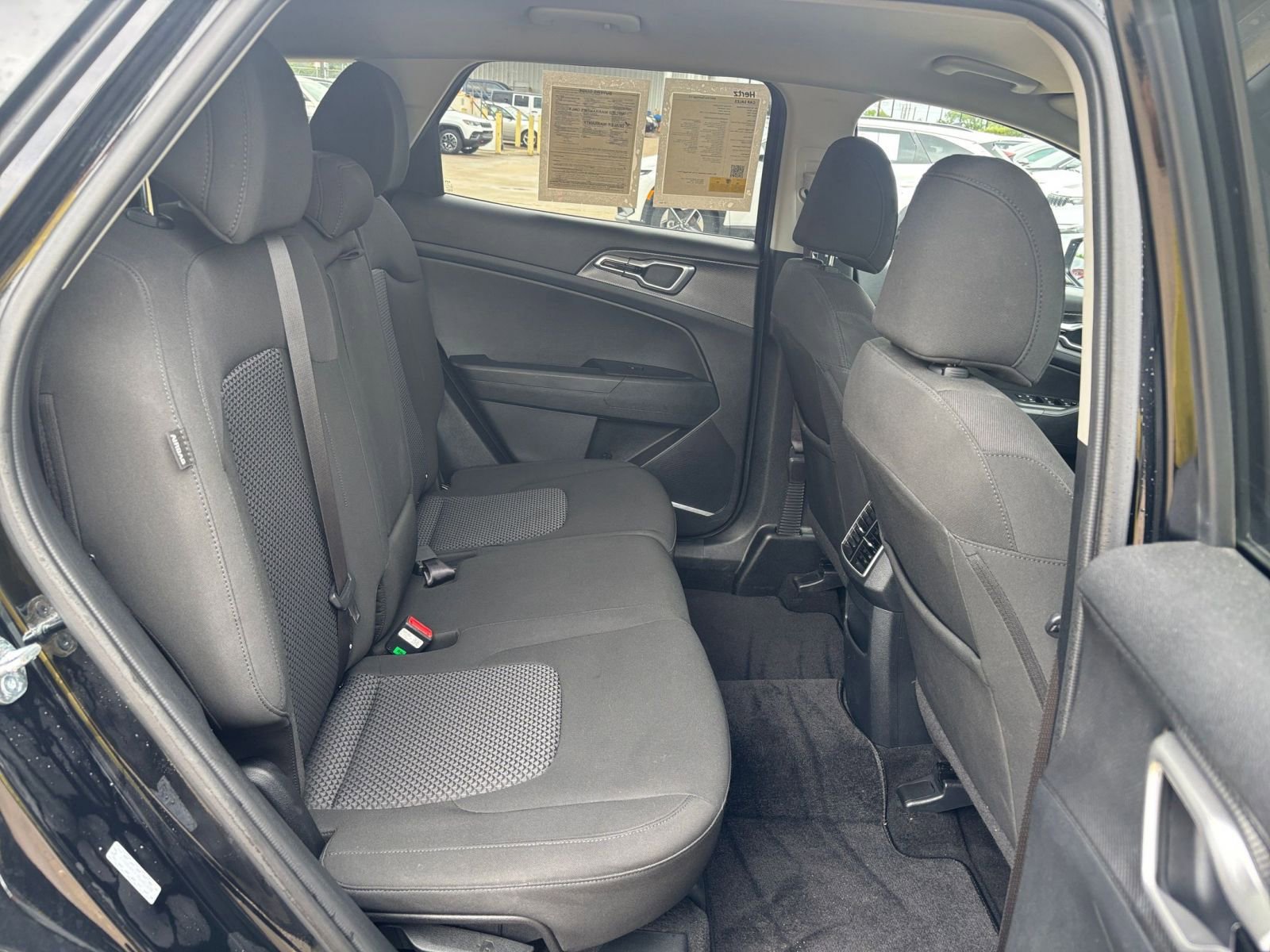 Used 2025 Kia Sportage LX image 24