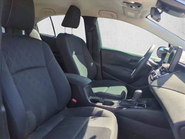 Certified 2025 Toyota Corolla LE FWD image 27