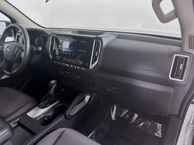Certified 2025 Nissan Frontier SV w/ SV Convenience Package RWD image 23