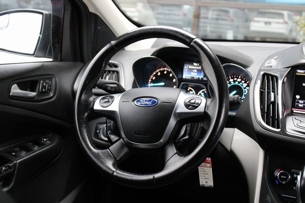Used 2013 Ford Escape SEL image 20