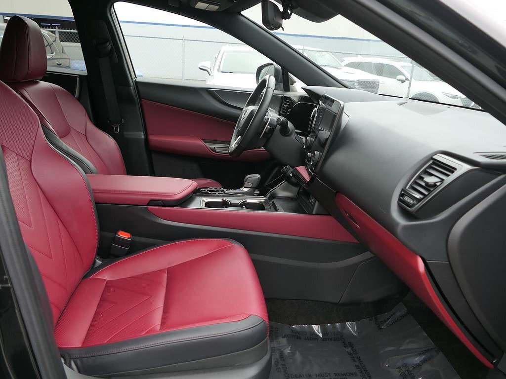 Used 2024 Lexus NX 350h AWD w/ Vision Package image 27