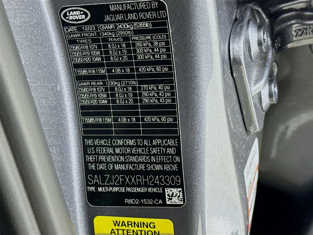 Used 2024 Land Rover Range Rover Evoque S image 33