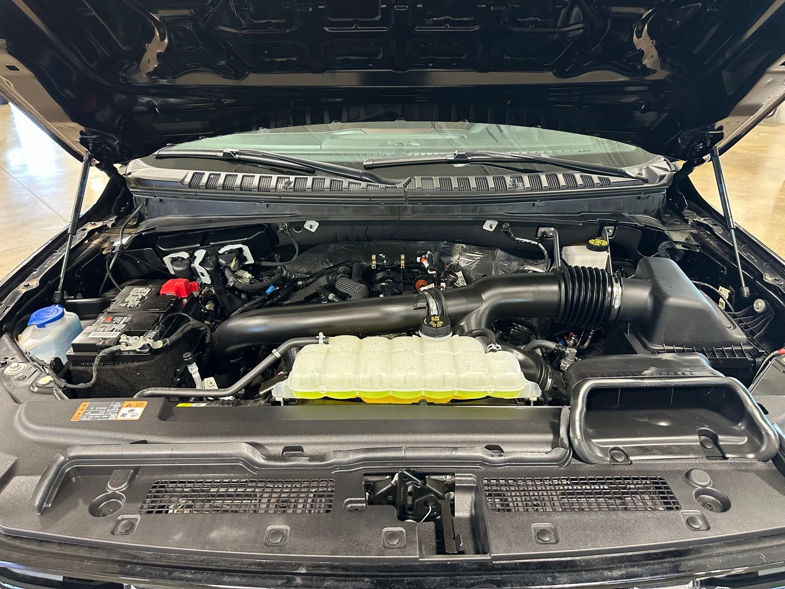Used 2024 Ford Expedition Max Limited RWD image 43