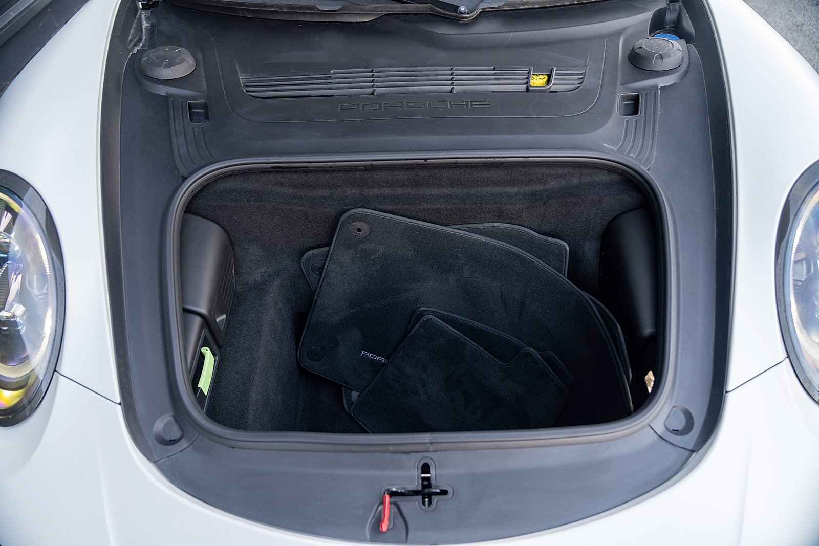 Certified 2015 Porsche 911 Turbo image 21