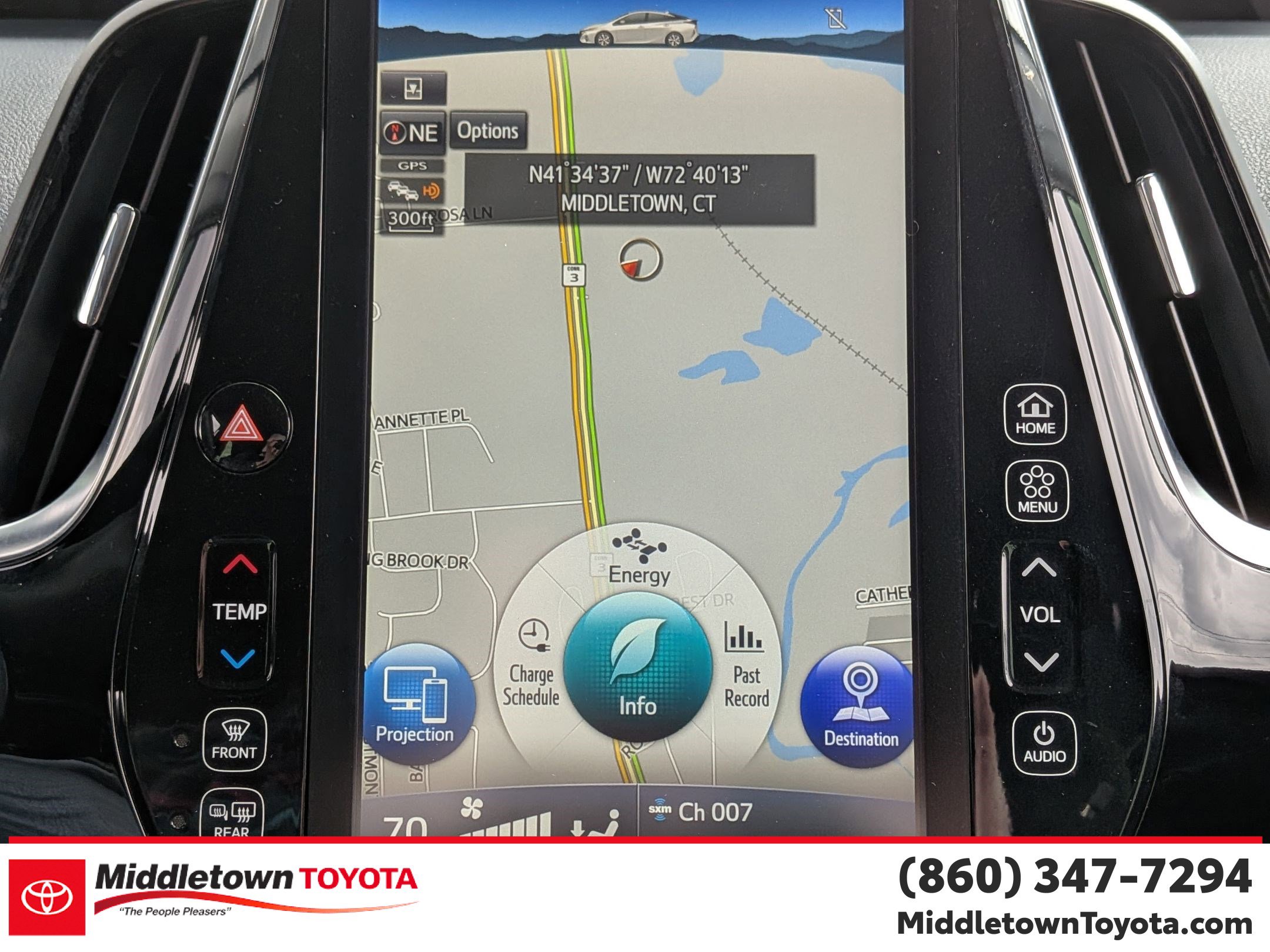 Certified 2020 Toyota Prius Prime Limited FWD image 22