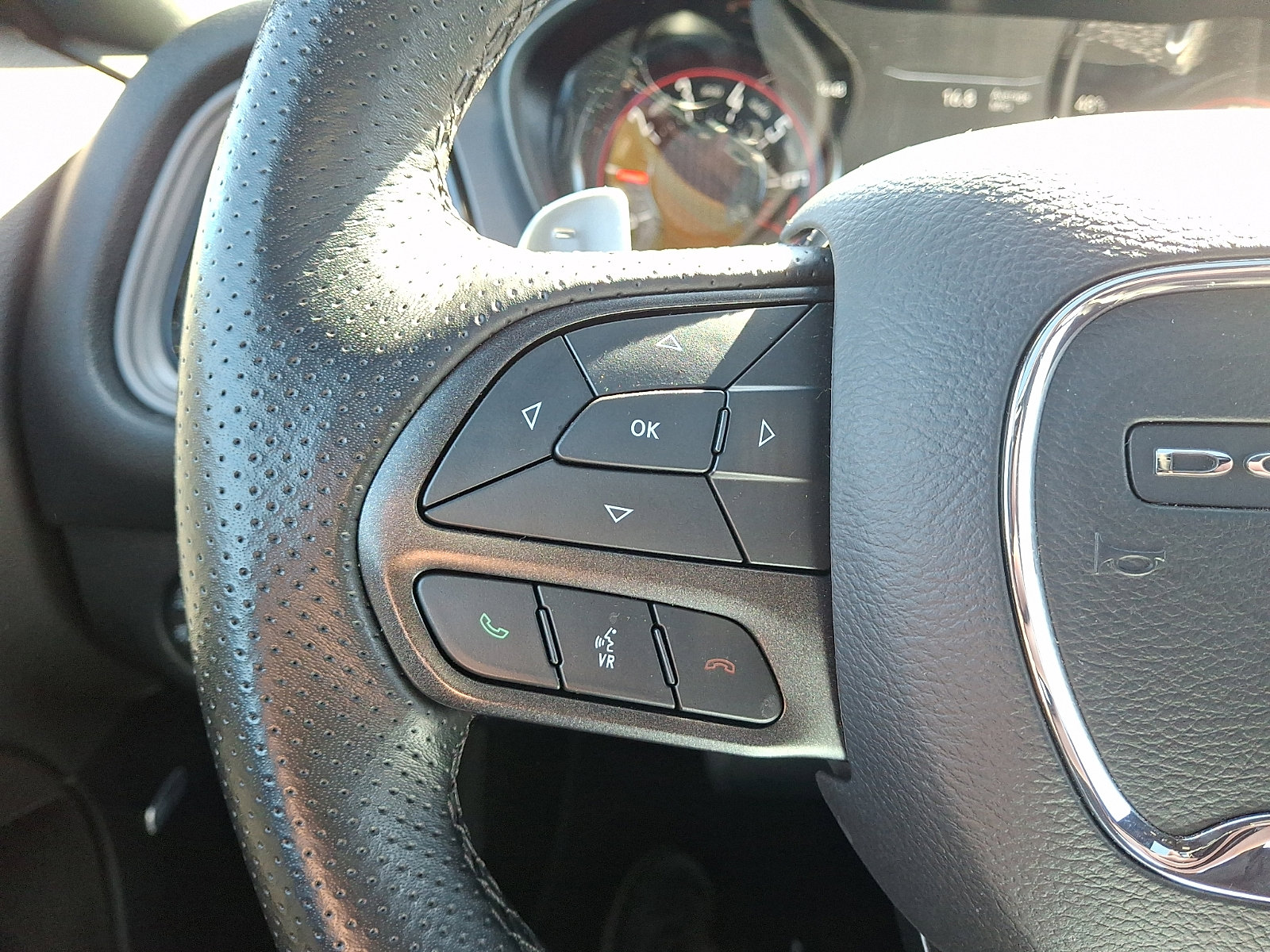 Used 2023 Dodge Challenger GT w/ Performance Handling Group image 23