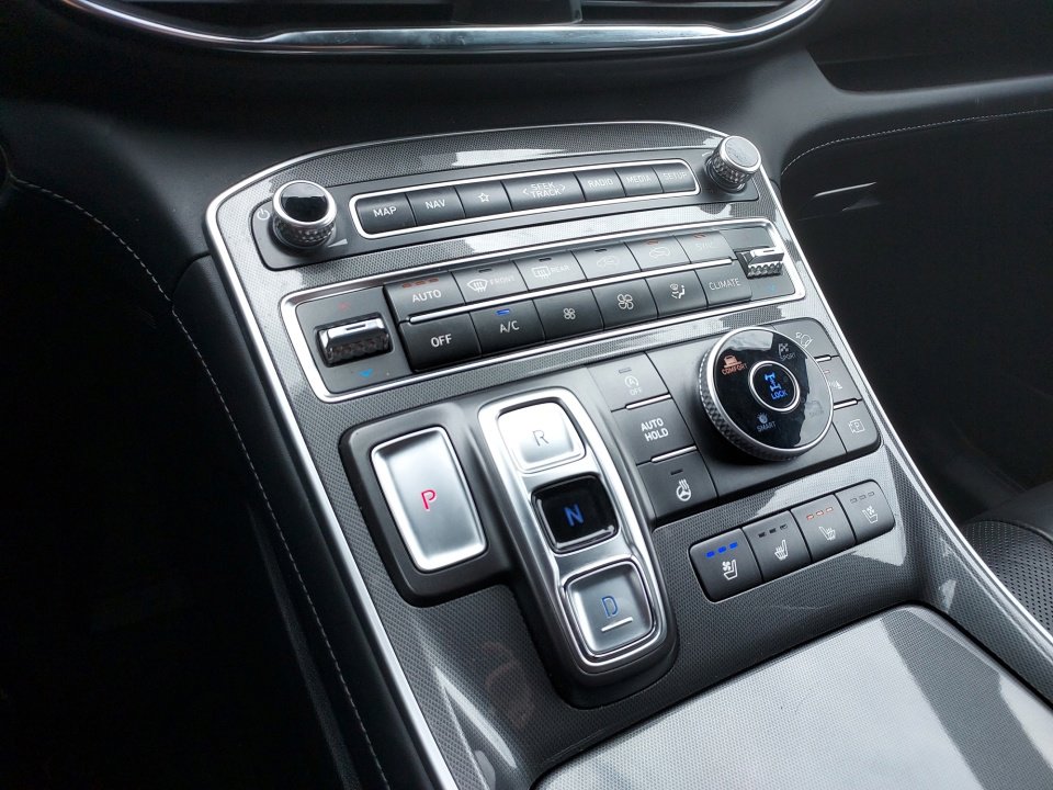 Used 2022 Hyundai Santa Fe Calligraphy image 24