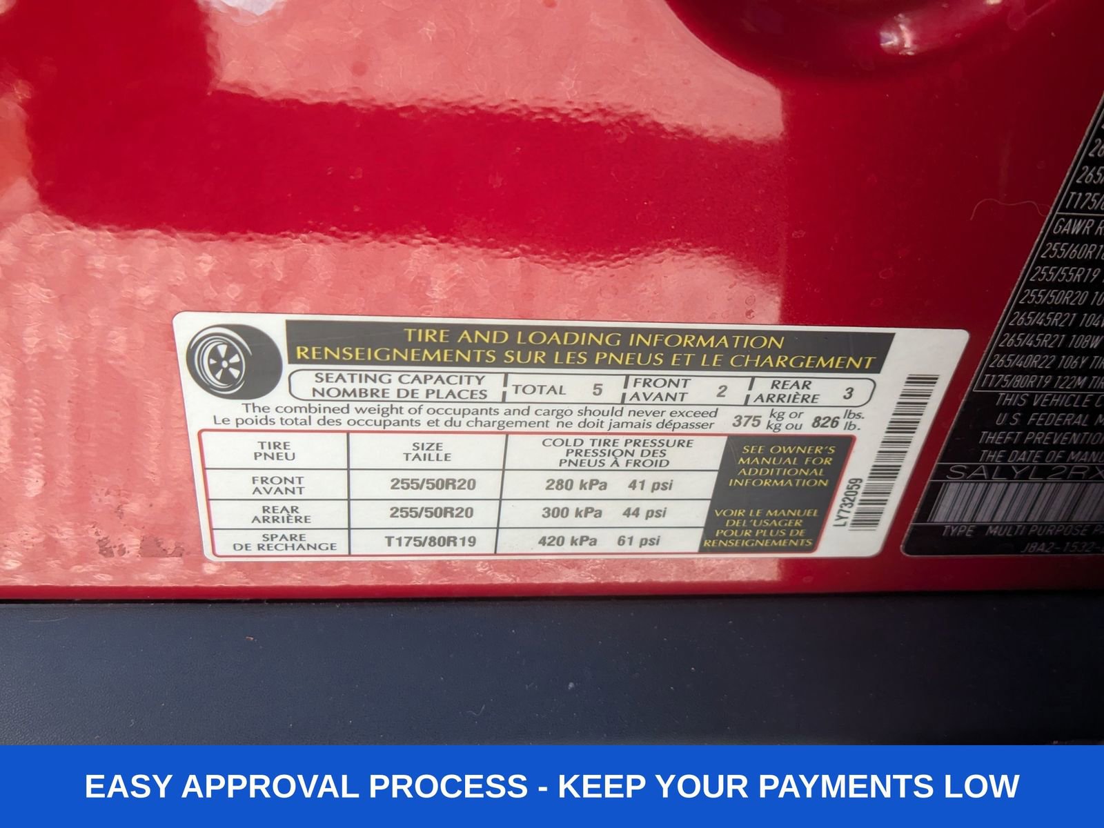 Used 2018 Land Rover Range Rover Velar R-Dynamic SE image 22