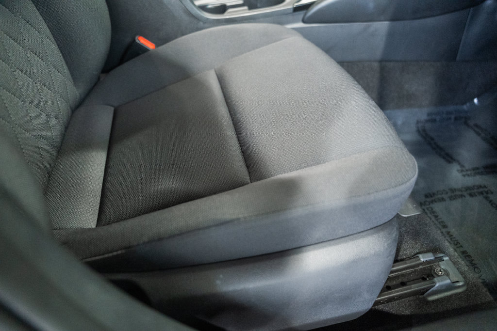 Used 2023 Toyota Corolla LE w/ Carpet Mat Package (TMS) FWD image 23
