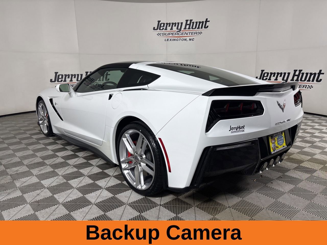 Used 2019 Chevrolet Corvette Stingray Coupe w/ 1LT image 8