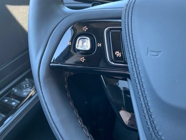 New 2026 Lincoln Aviator AWD image 25