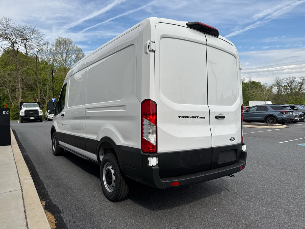 New 2026 Ford Transit 250 148 Medium Roof RWD image 19