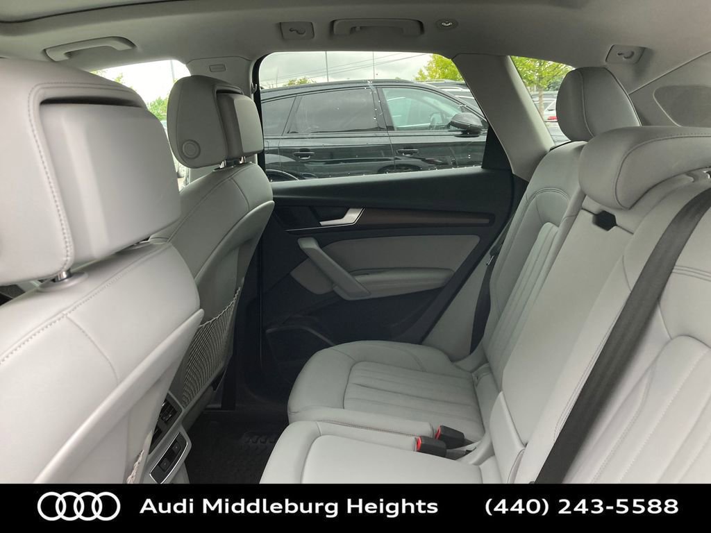 Certified 2022 Audi Q5 2.0T Premium Plus w/ Premium Plus Package image 35