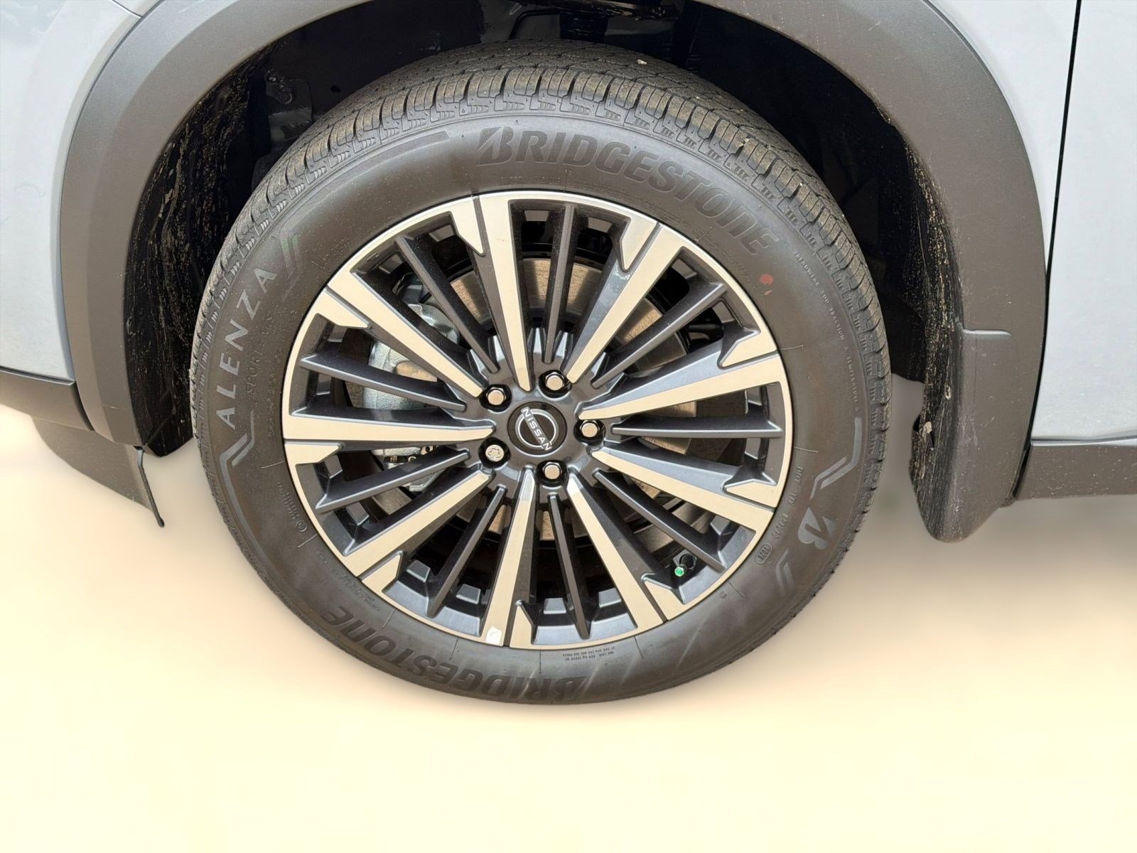 New 2026 Nissan Pathfinder Platinum w/ Lighting Package image 12