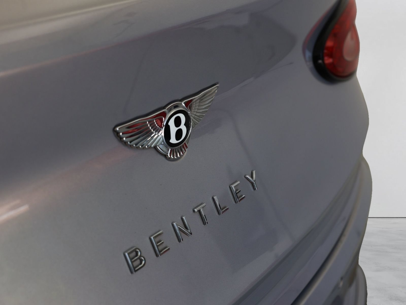 Used 2021 Bentley Bentayga Speed AWD/4WD image 10