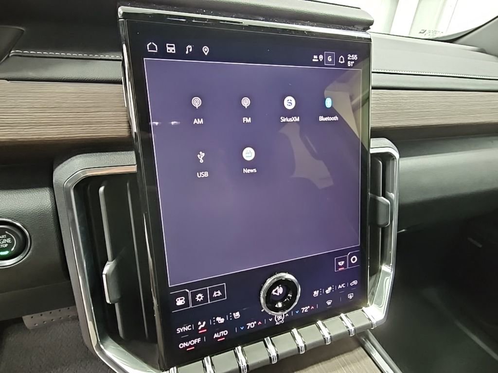 New 2026 GMC Acadia Denali w/ Super Cruise Package image 16