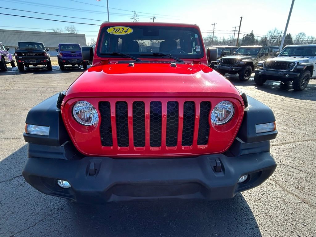 Used 2024 Jeep Wrangler Sport S image 8
