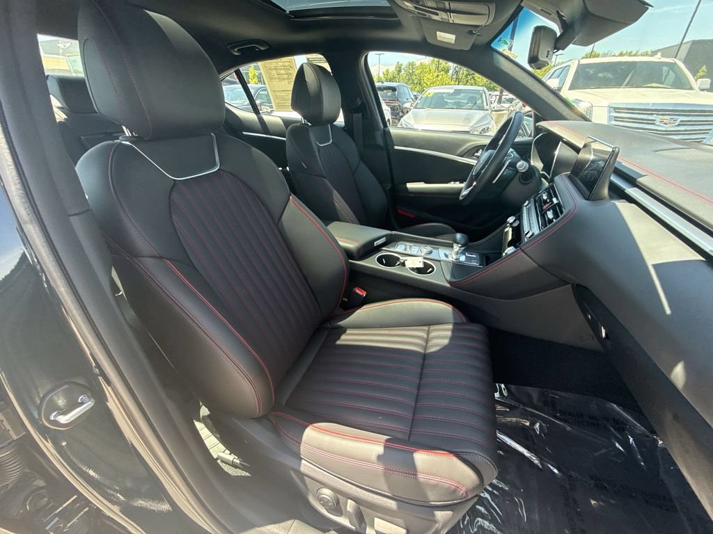 Used 2025 Genesis G70 2.5T w/ Sport Prestige Package AWD/4WD image 24