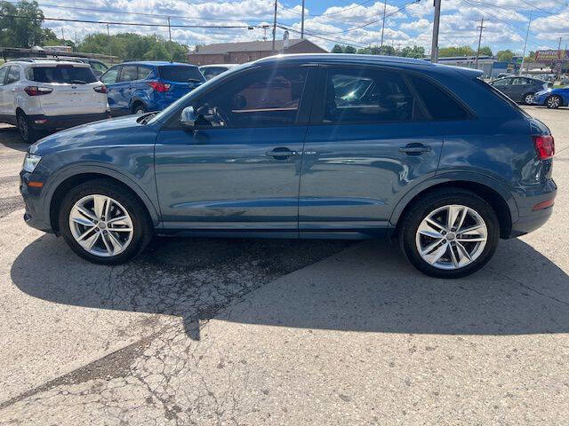 Used 2017 Audi Q3 2.0T Premium AWD/4WD image 8
